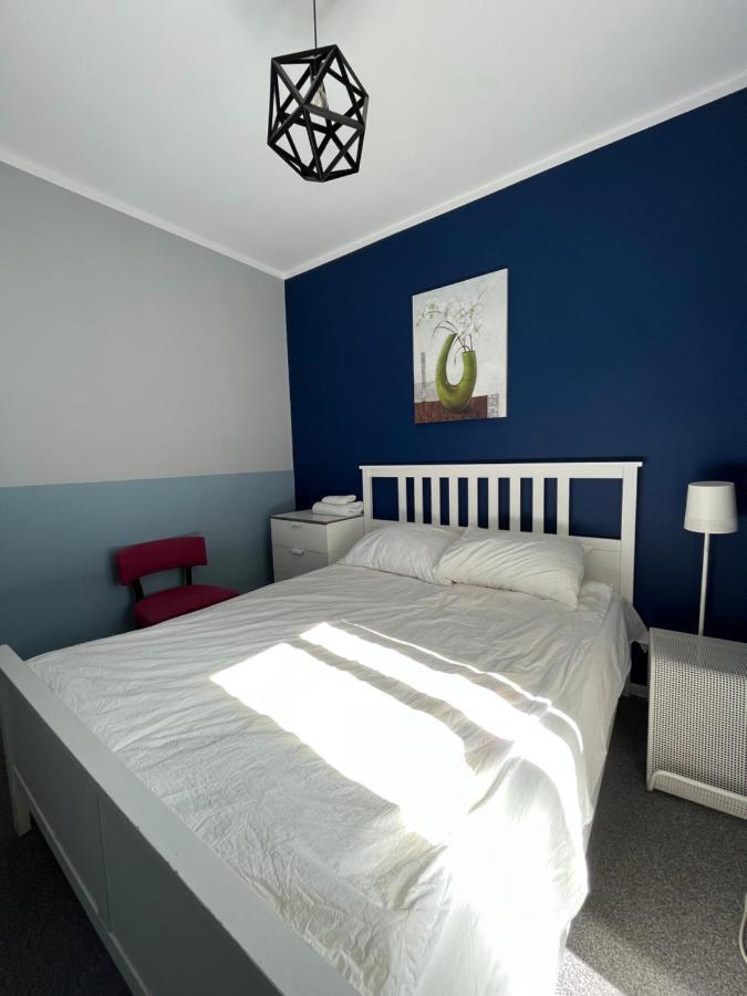 Airport Comfy Guest Home วอร์ซอ ภายนอก รูปภาพ